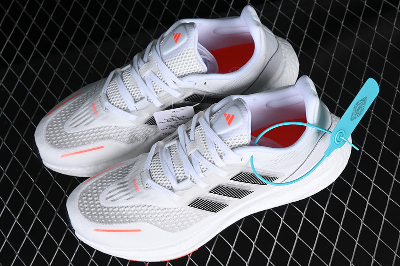 adidasMens Pureboost 22 - White