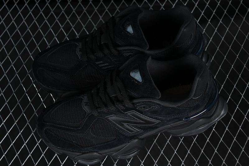 New Balance 9060 - Black