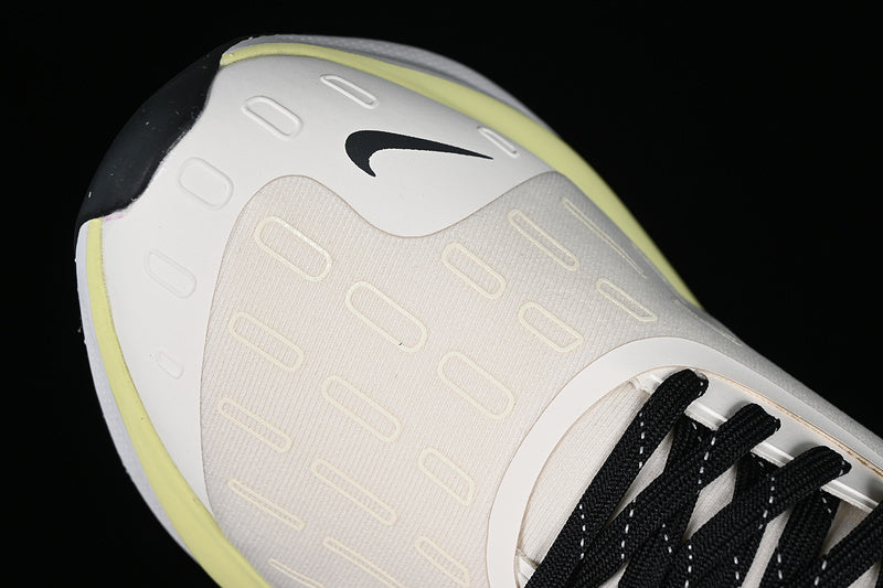 NikeUnisex Infinity Run 4 Gore Tex - White