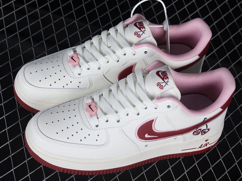 NikeUnisex Air Force 1 AF1 Low - Valentine's Day
