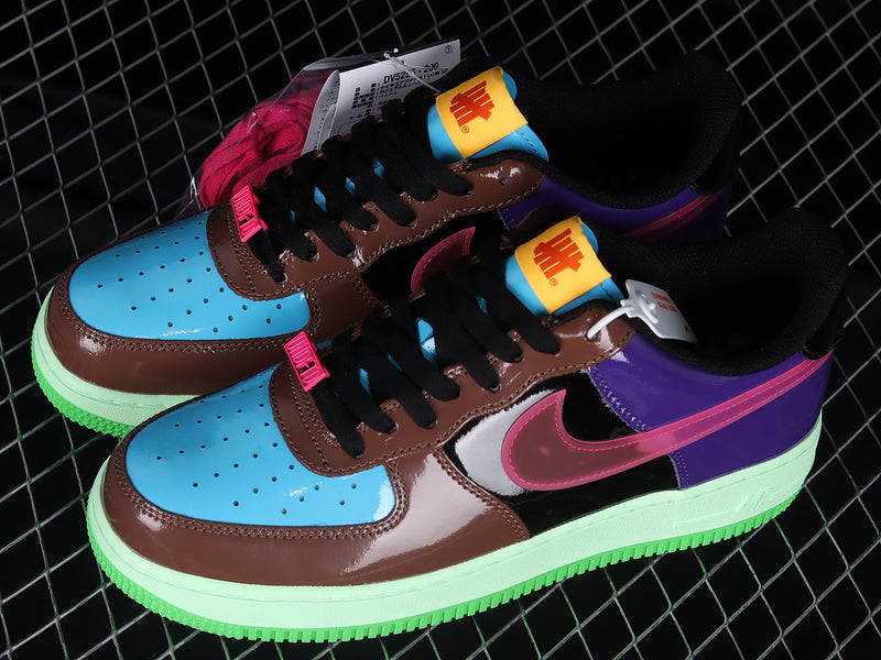 UNDEFEATED x NikeMens Air Force 1 AF1 Low - Pink Prime