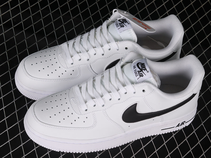 NikeWMNS Air Force 1 AF1 Low - White/Black