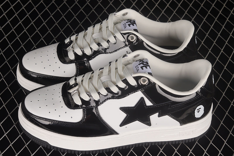 A Bathing Ape Bapesta Low - Black/White