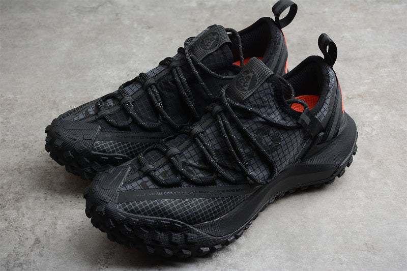 NikeUnisex ACG Mountain Fly Low Anthracite- Black