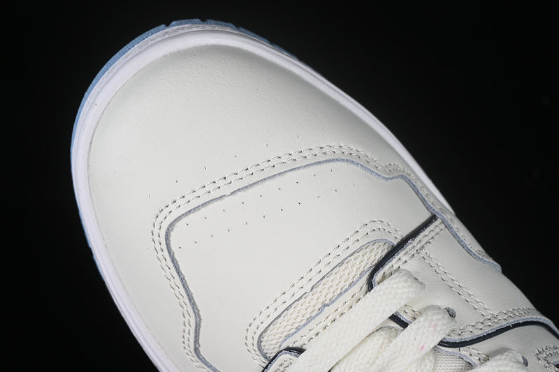 New Balance 550 - Marquette