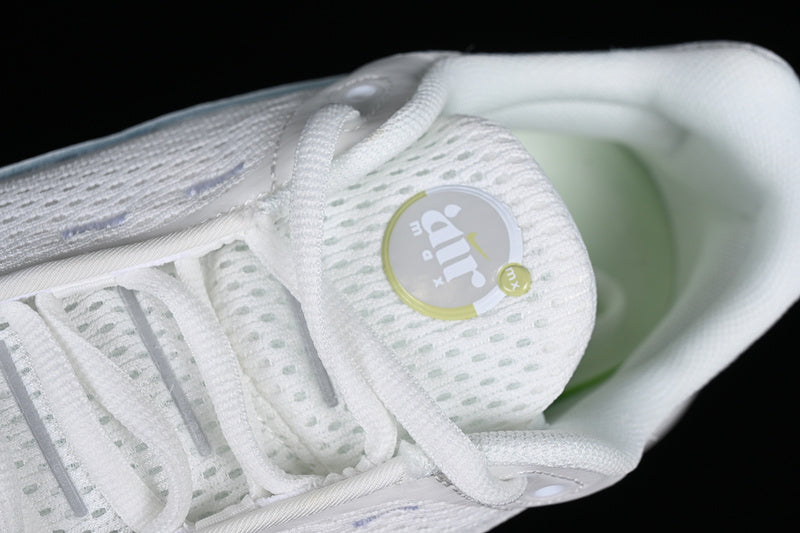 NikeUnisex Air Max 2023 Pulse - White Crome