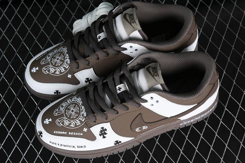 NikeSB Dunk Low - White/Brown