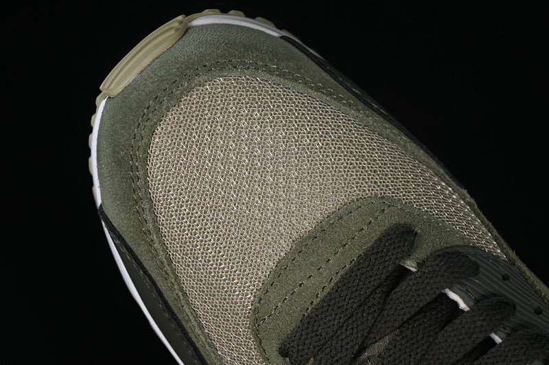 NikeUnisex Air Max 90 AM90 - Olive