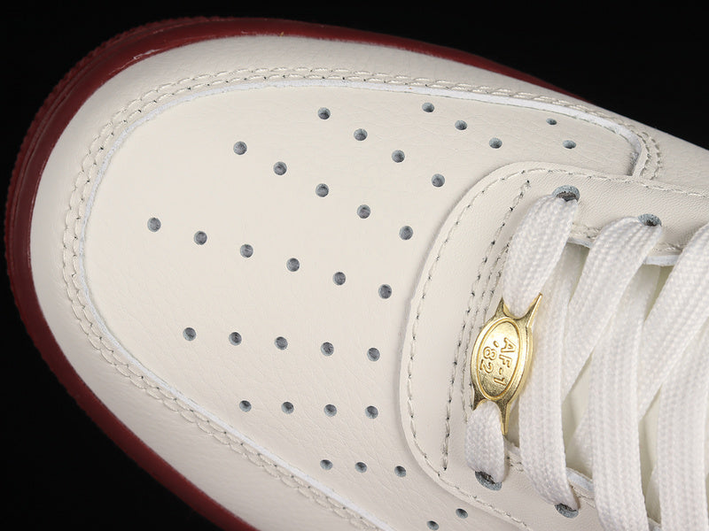 NikeUnisex Air Force 1 AF1 Low 40th Anniversary Edition - Sail Team Red