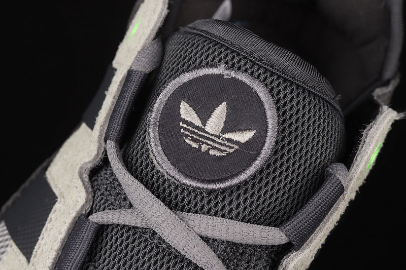 adidasMens Niteball - Grey/Green