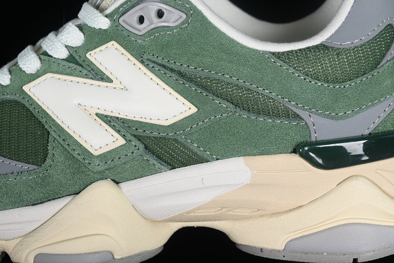 New Balance 9060 - Nori
