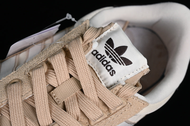 adidasUnisex Retropy E5 W.R.P. - Magic Beige