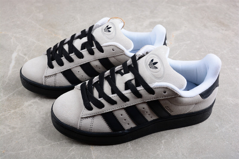 adidasMens Campus 00s - Cloud White