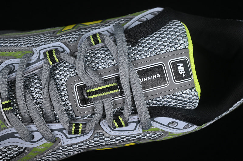 New Balance 740 - Grey