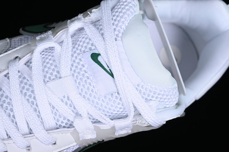 NikeUnisex V2K Run White/Green