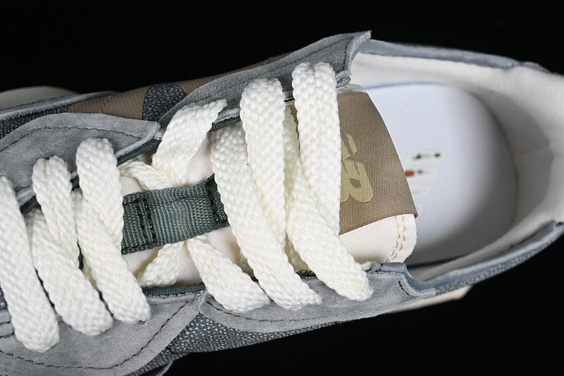 New Balance 327 - Juniper