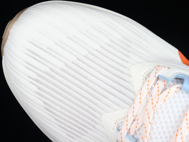 NikeMens Air Zoom Winflo V9 - Orange