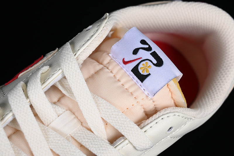 NikeUnisex Blazer Low 1972 - GYM RED