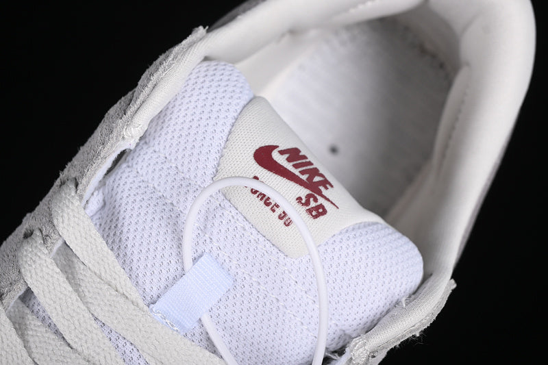 NikeUnisex SB Force 58 - Platinum Tint/Dark Red