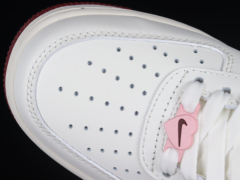 NikeUnisex Air Force 1 AF1 Low - Valentine's Day