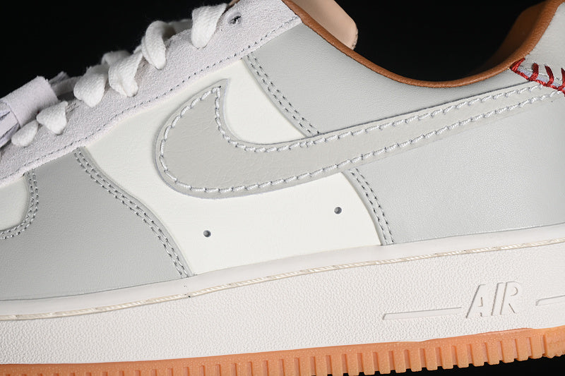 NikeUnisex Air Force 1 AF1 Low Tassles - Light Bone