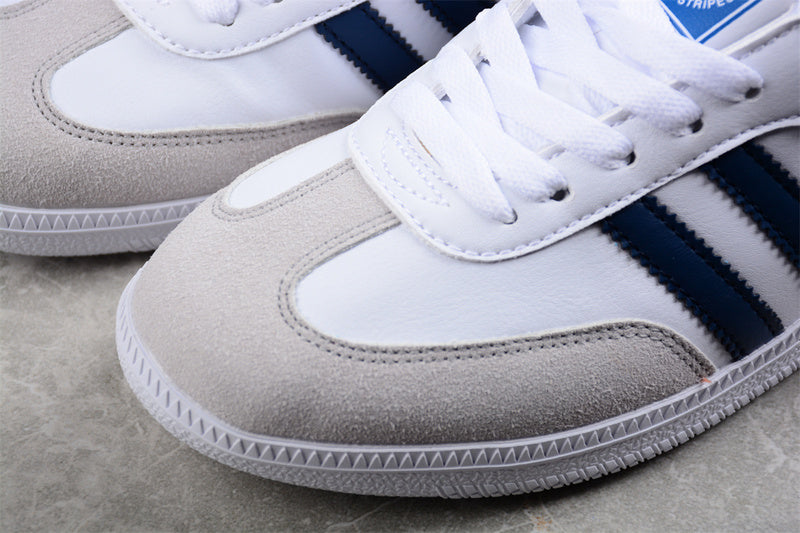 adidasMens Samba - White/Navy