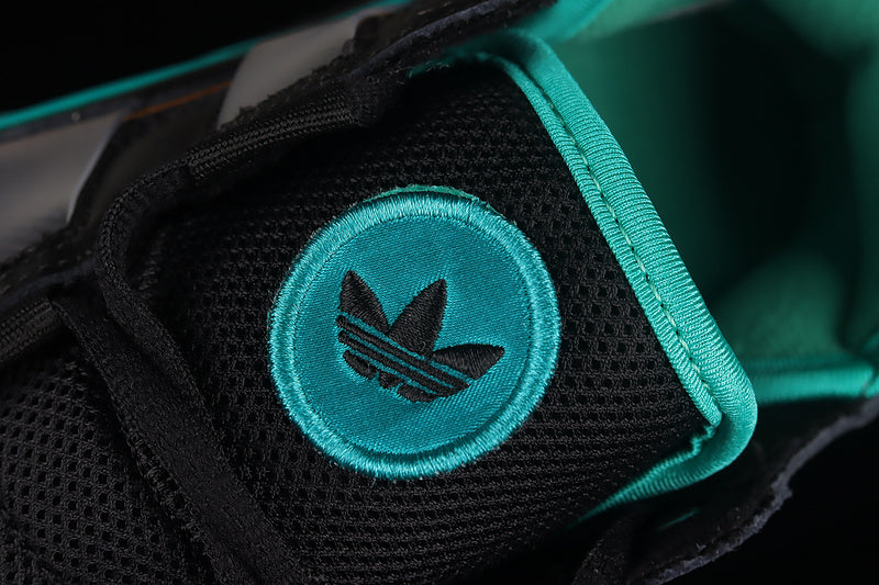 adidasMens Niteball - Black/Green