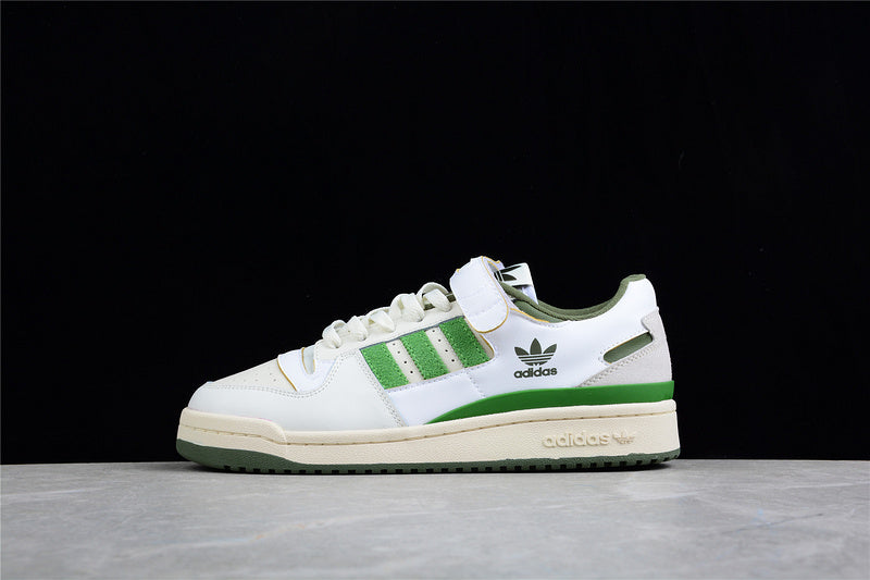 adidasUnisex Forum 84 Low Crew Green - Main Image
