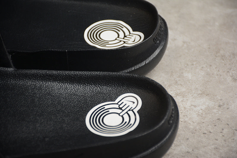 NikeUnisex Offcourt Adjust Slides - Black