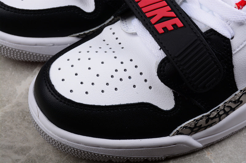 NikeUnisex Air Jordan Legacy 312 Low - Black Toe