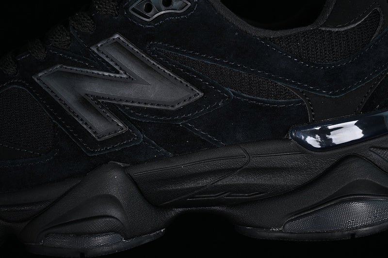 New Balance 9060 - Black