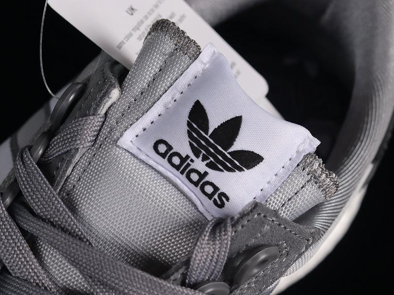 adidasUnisex Retropy E5 W.R.P. - Grey