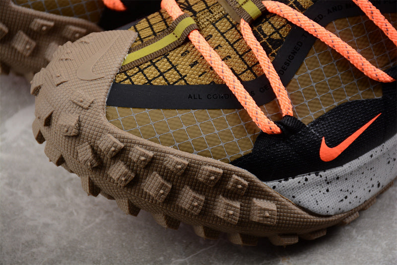 NikeMens ACG Mountain Fly Low Gore-Tex SE - Hazel Rush