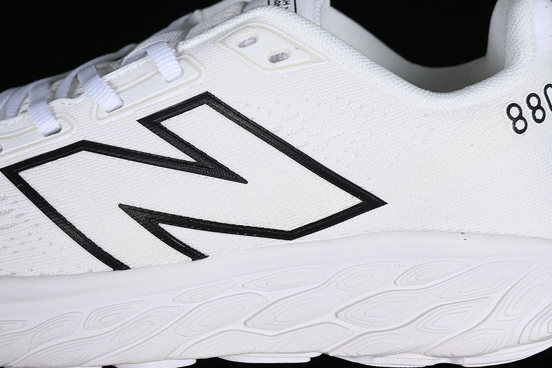 New Balance 880 Fresh Foam - White