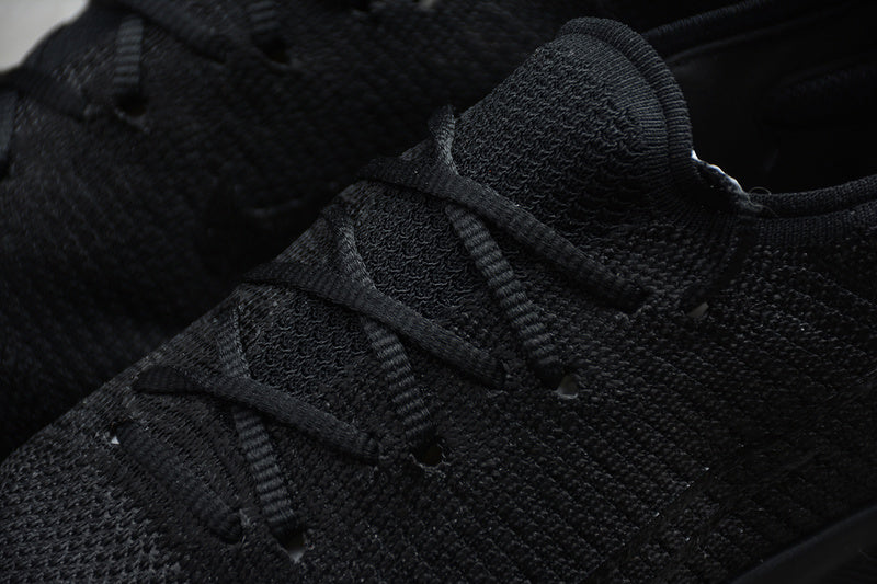 NikeMens Zoom Tempo Flyease - Triple Black