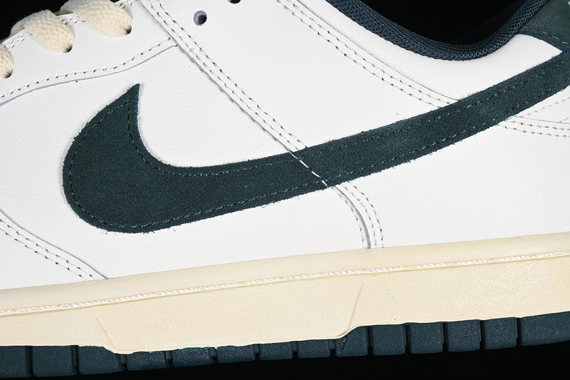 NikeMens Dunk Low - Athletic Department