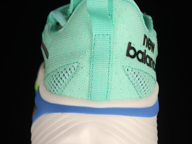 New Balance FuelCell Elite V3 - Bright Mint