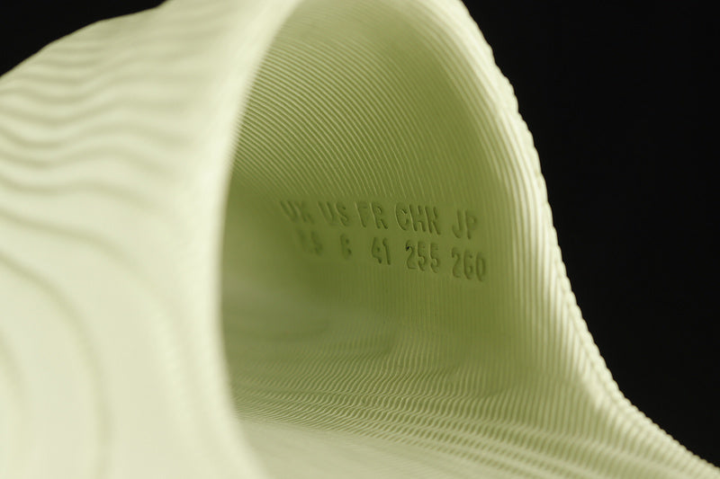 adidasUnisex Adilette 22 - Magic Lime Slides