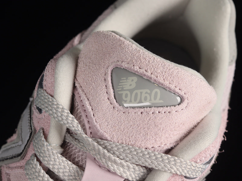 New Balance 9060 - Pink