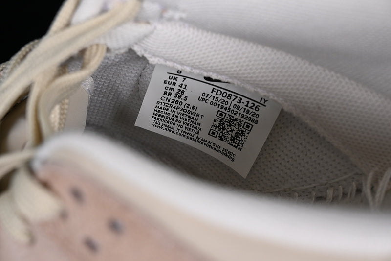 NikeWMNS SB Dunk Low - Sanddrift