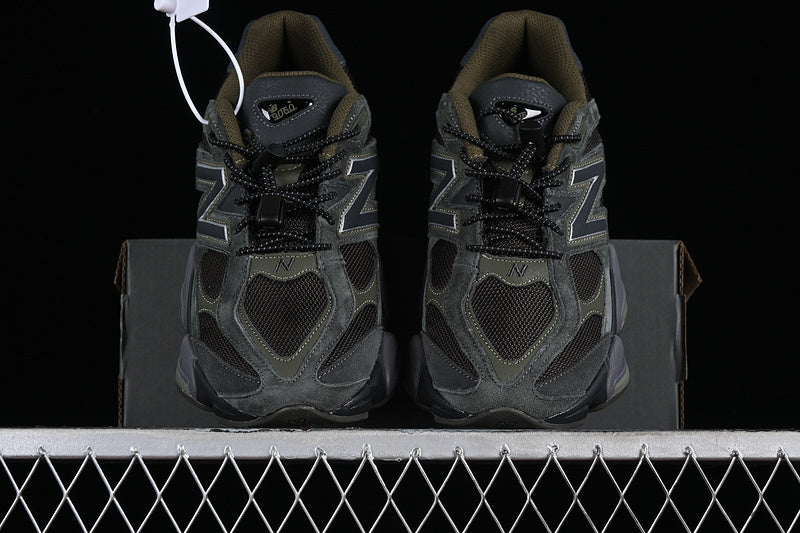 New Balance 9060 - Dark Moss