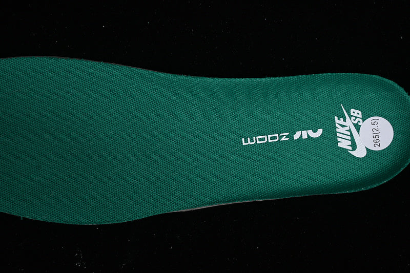 NikeUnisex SB Dunk Low - Hyper Royal/Malachite