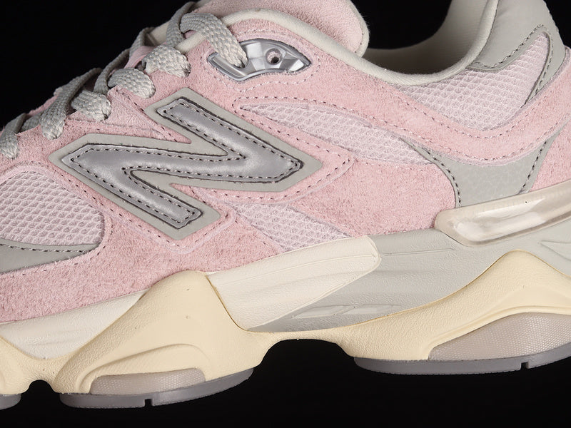 New Balance 9060 - Pink