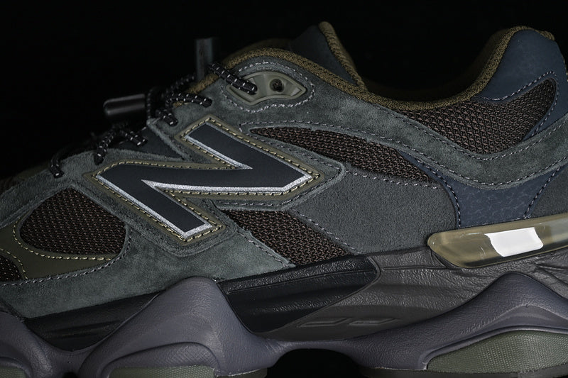 New Balance 9060 - Dark Moss