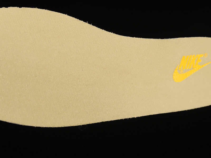 NikeMens SB Dunk Low - SAND DRIFT