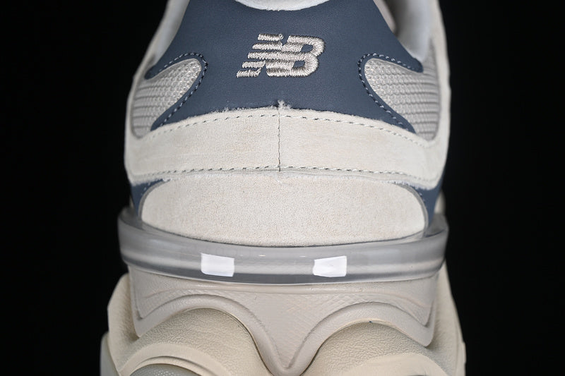 New Balance 9060 - Moonrock Linen