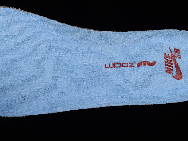 NikeSB Dunk Low - Phillies