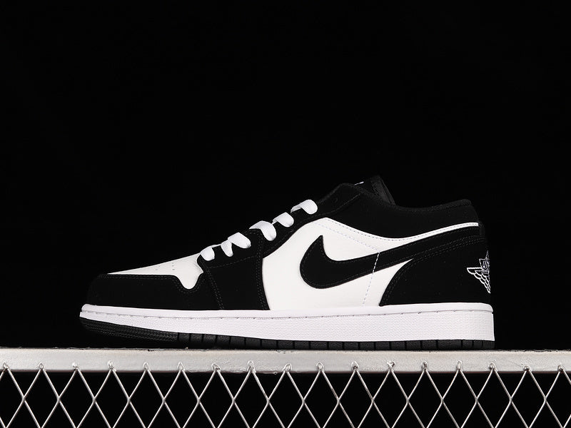 WMNS Air Jordan 1 AJ1 Low - Panda