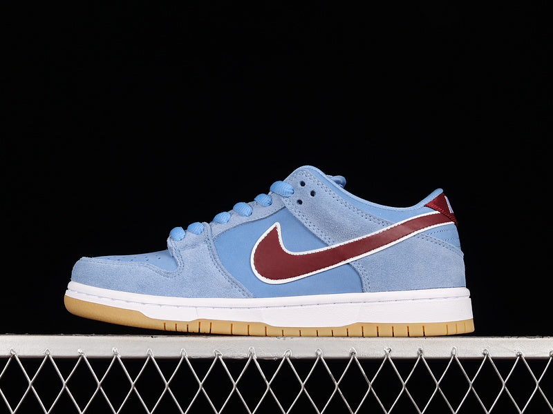 NikeSB Dunk Low - Phillies