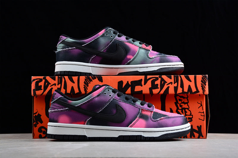 NikeMens Sb dunk low - Graffiti